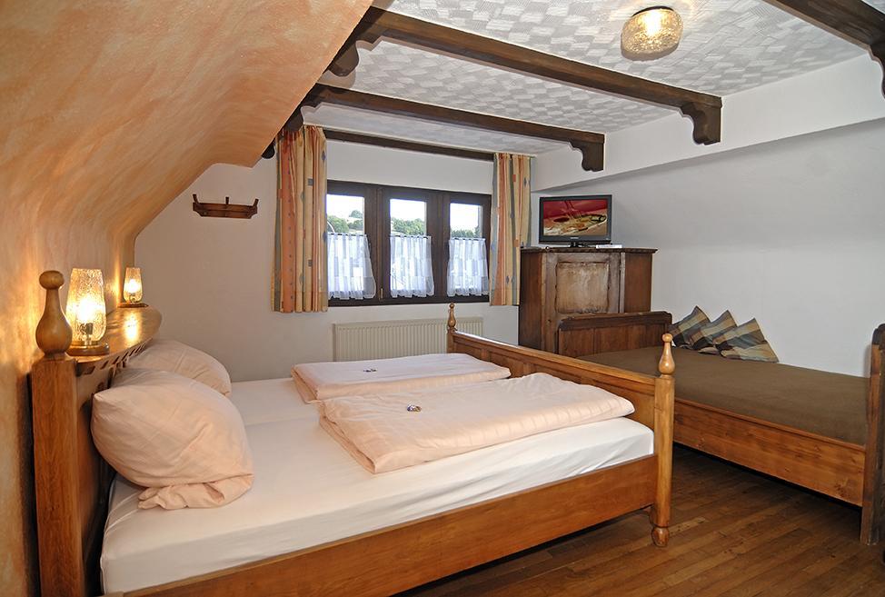 Beim Holzschnitzer Hotel Dreis-Bruck Phòng bức ảnh